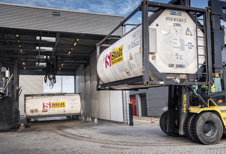 Moerdijk depot forklift